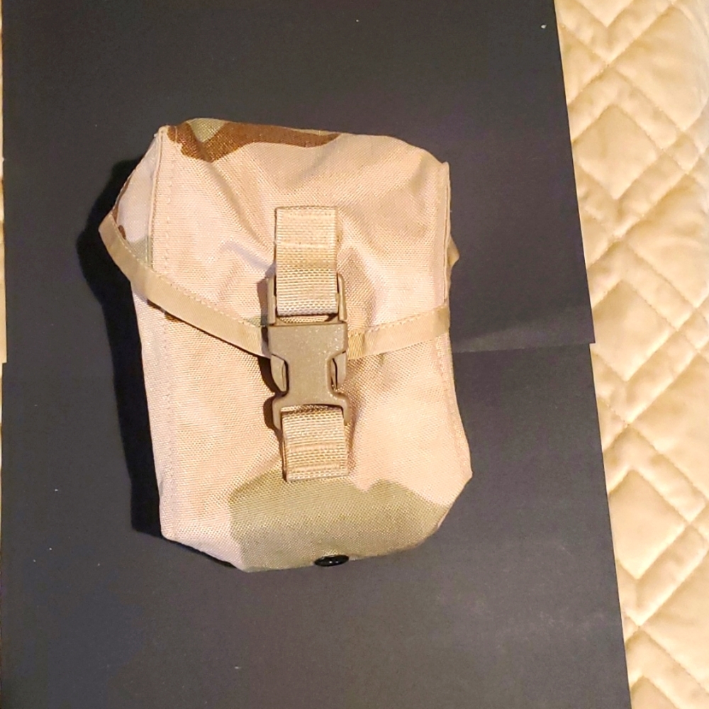 100 Round Utility pouch